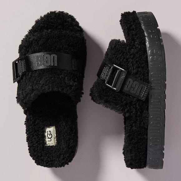 UGG Shoes - UGG Fluffita Slippers